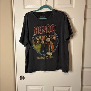 Women’s Lucky Brand AC/DC Glitter Graphic Tour S/S Charcoal Tee XXL